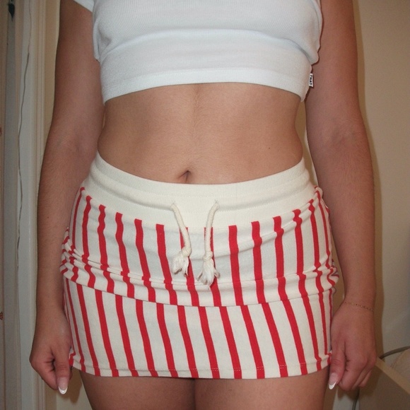Red Striped Mini Skirt - Picture 1 of 2